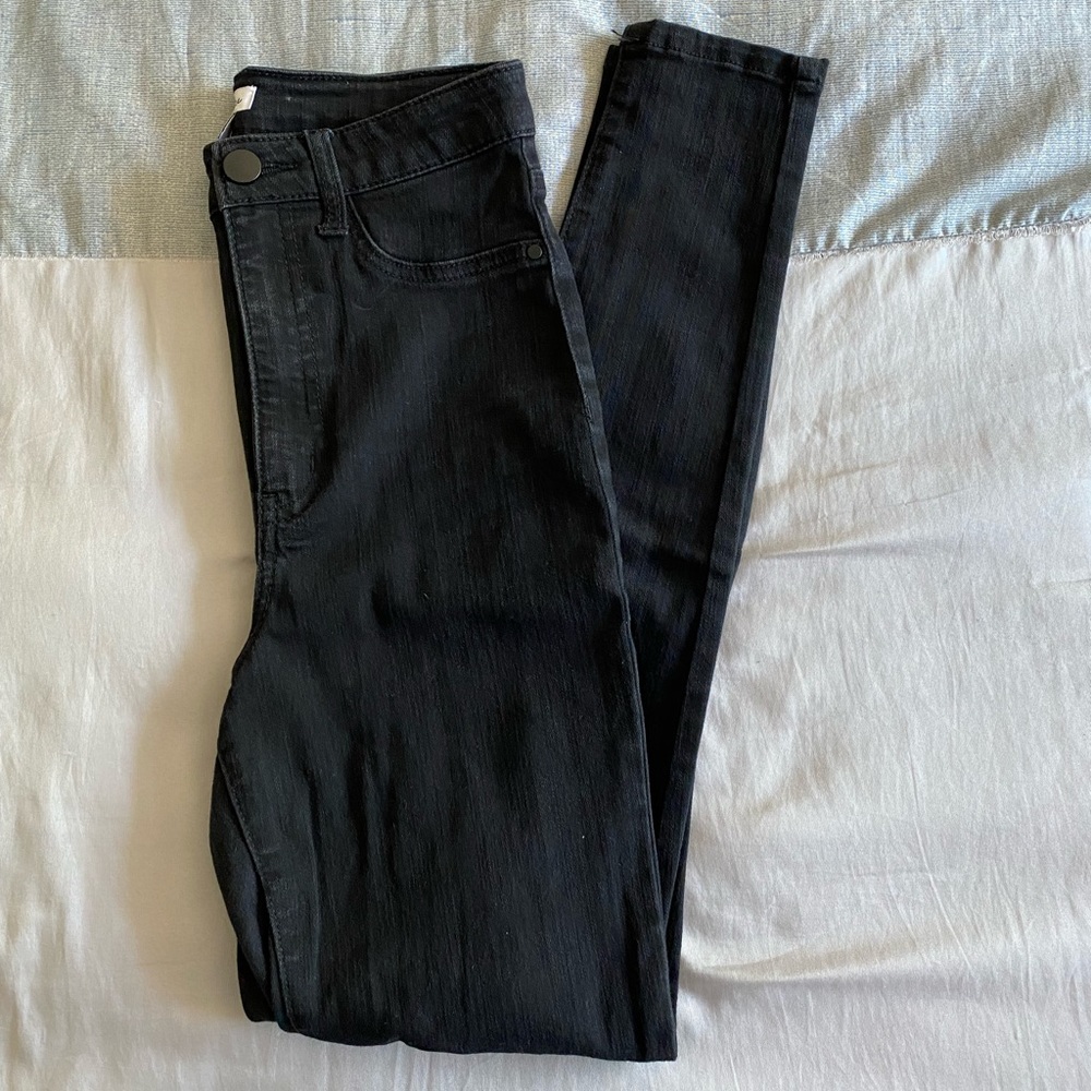 Black Skinny Jeans